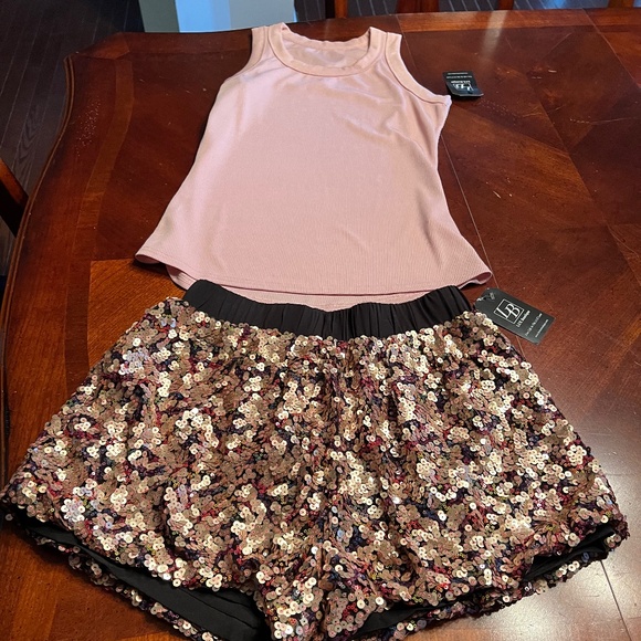 TCEC Bubble Shorts and Daily Direction Ribbed Tank Sz L NWT - Picture 1 of 4